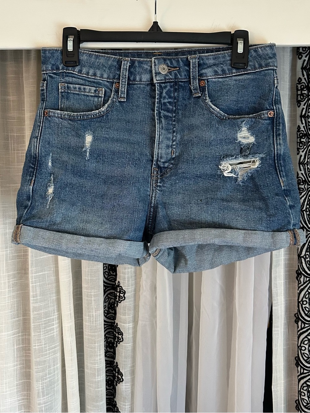 Classic Blue Denim Shorts Size 12 - Picture 2 of 7